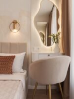 Tufted Bedroom Set